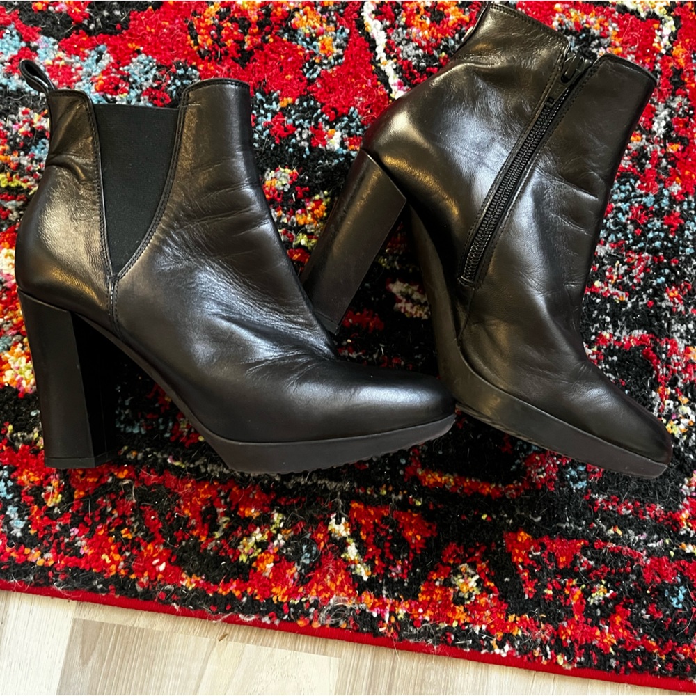 High heel booties - Black leather - Browns Couture